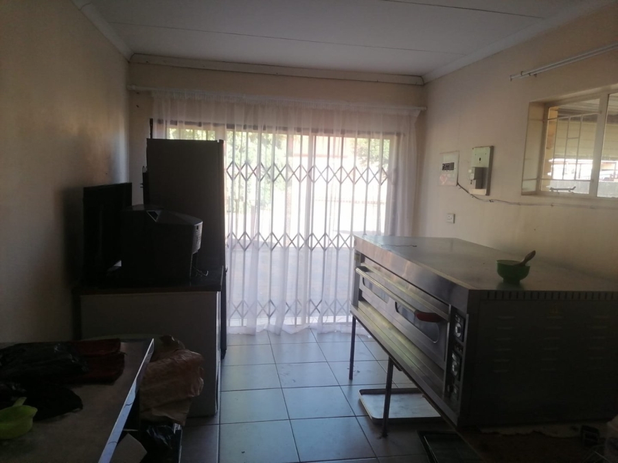 4 Bedroom Property for Sale in Mandela View Free State